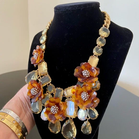 NWT preppy luxury J. Crew flower crystal and tortoise statement necklace
